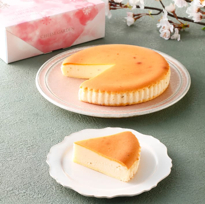 Ryokotomo - sakura cheesecake slice