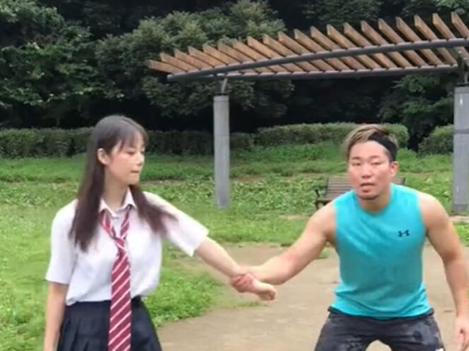 
					Video Tips Pertahanan Diri Ini Lagi Viral Di TikTok Jepang