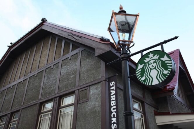 
					3 Alasan Kenapa Kamu Harus ke Starbucks Coffee Hirosaki Koen-mae!