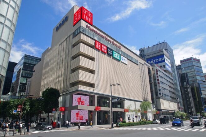 
					3 UNIQLO Store Terpopuler Tokyo yang Wajib Dikunjungi!