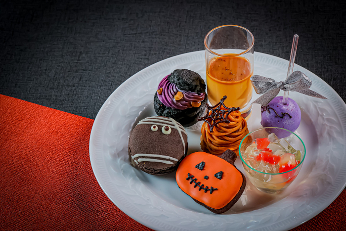 Ryokotomo - 1661871051 972 0ff9d67e halloween afternoon tea with a ghost theme coming to kyoto
