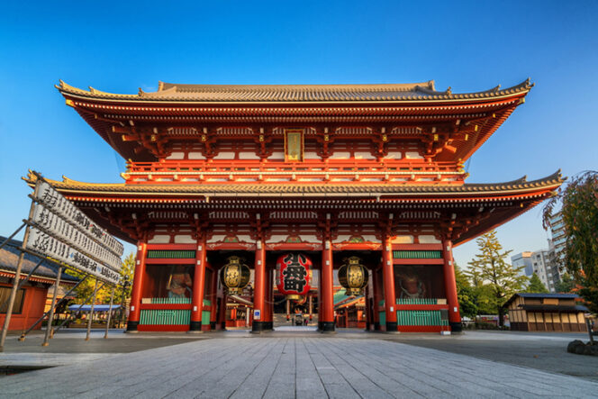 
					4 Tempat Wisata Untuk Pengalaman Tradisional Khas Jepang
