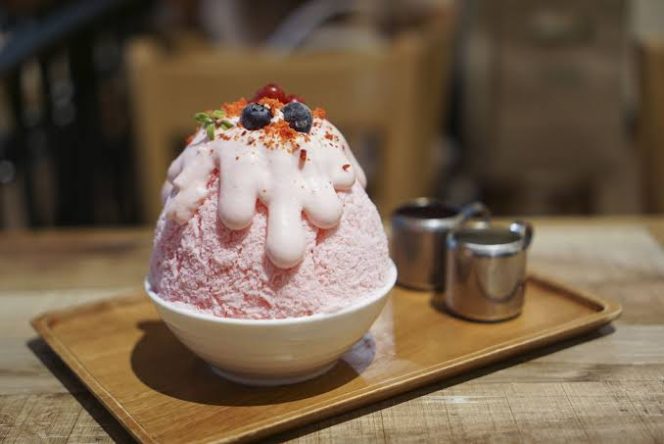 
					Kakigori, es serut khas Jepang yang menyegarkan