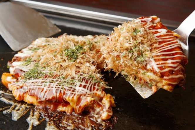 
					Eksplorasi 5 Hidangan Jepang yang Menggunakan Katsuobushi Selain Takoyaki