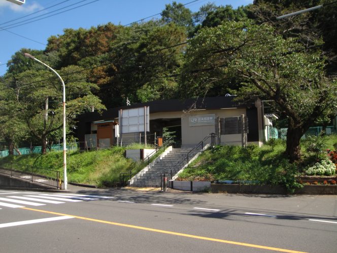 
					Menikmati Keindahan 5 Stasiun Tanpa Staf di Tokyo, Jepang