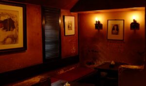 Ryokotomo - 7 Kafe Terunik di Shimokitazawa Dari Jazz Hingga Crepes ala Ghibli 68ad5725c92cc 7 Kafe Terunik Di Shimokitazawa: Dari Jazz Hingga Crepes Ala Ghibli