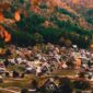 5 Spot Musim Gugur Di Shirakawa Go: Pesona Desa Dongeng Berlatar Daun Merah