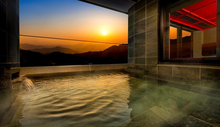Ryokotomo - Rekomendasi Ryokan Baru Saat Musim Gugur 2026 di Jepang 6ac5ef98958c6 Rekomendasi Ryokan Baru Saat Musim Gugur 2026 Di Jepang